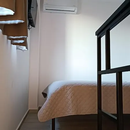 Pagani - Luxury Maisonette I2 *