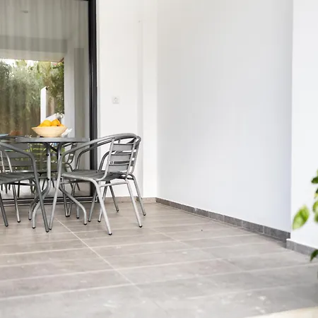Pagani - Luxury Maisonette I2 كالاماتا