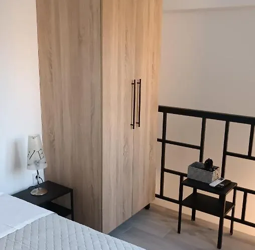 Pagani - Luxury Maisonette I2 * كالاماتا