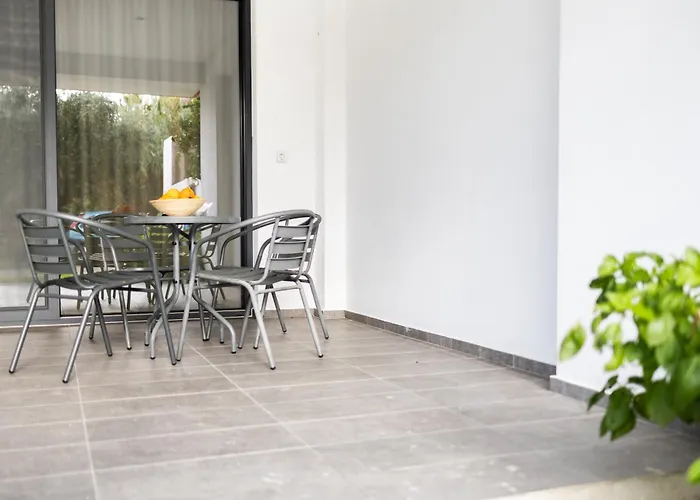 Pagani - Luxury Maisonette I2 كالاماتا